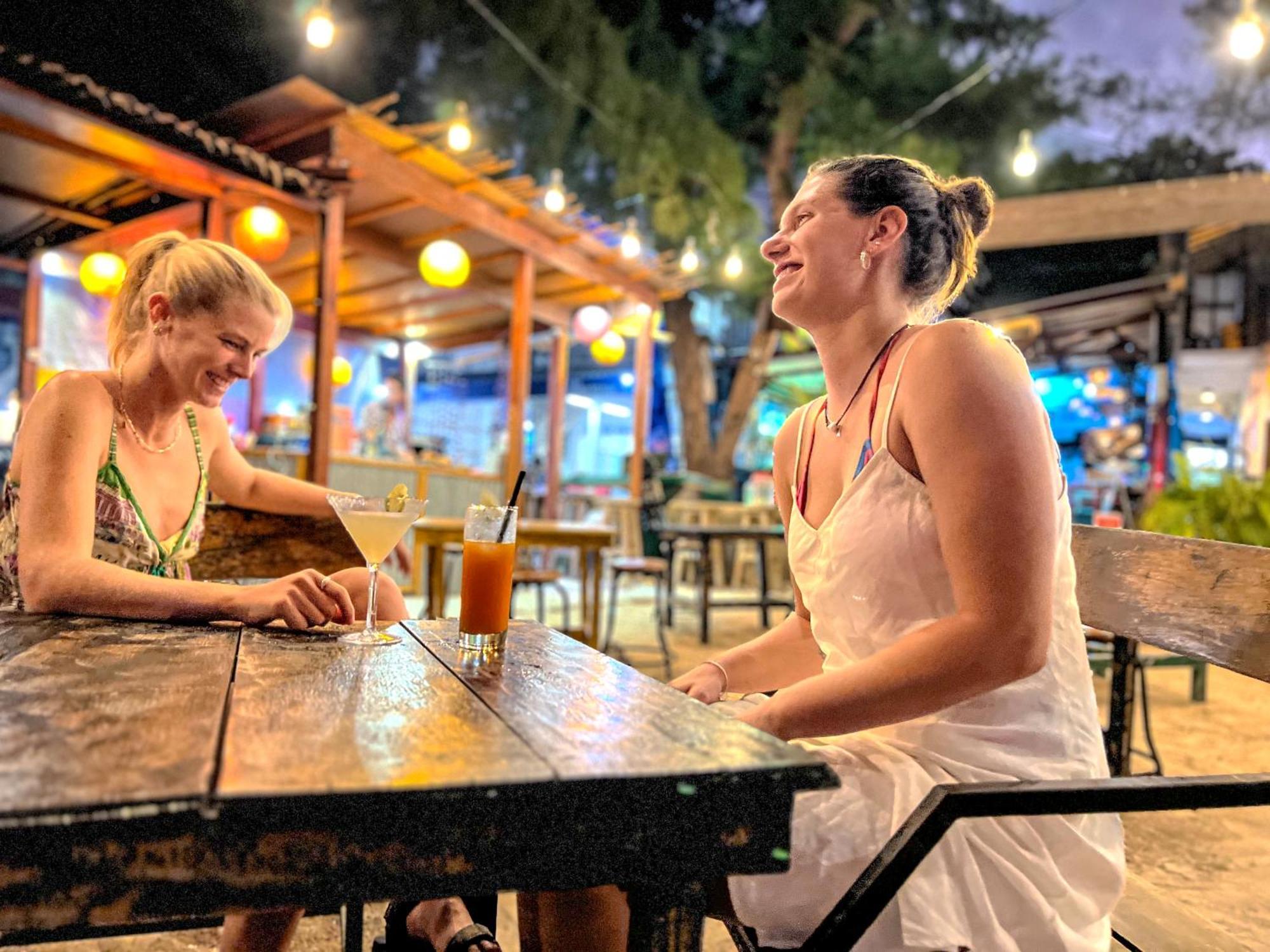 Gili Bum Hostel *